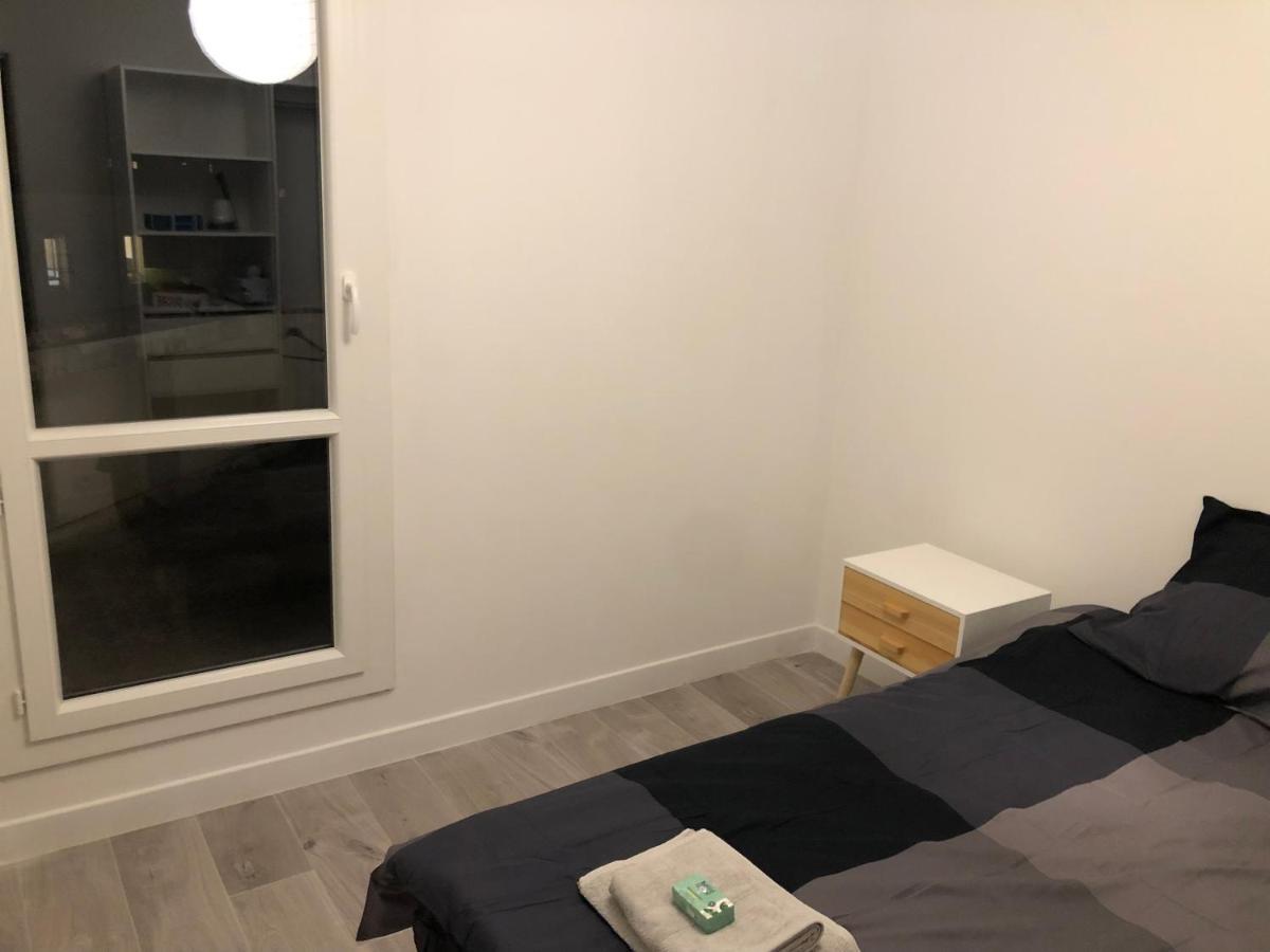 Evry Time Bed & Breakfast Courcouronnes Екстериор снимка